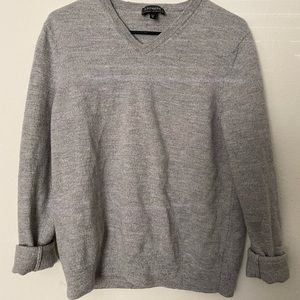 Express — Xtra Large Wool V-neck Sweater